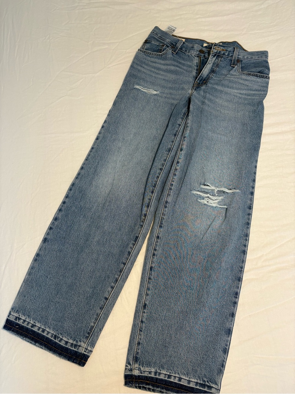 Levi’s Baggy Dad Wide-Leg Distressed Jeans - Light Blue